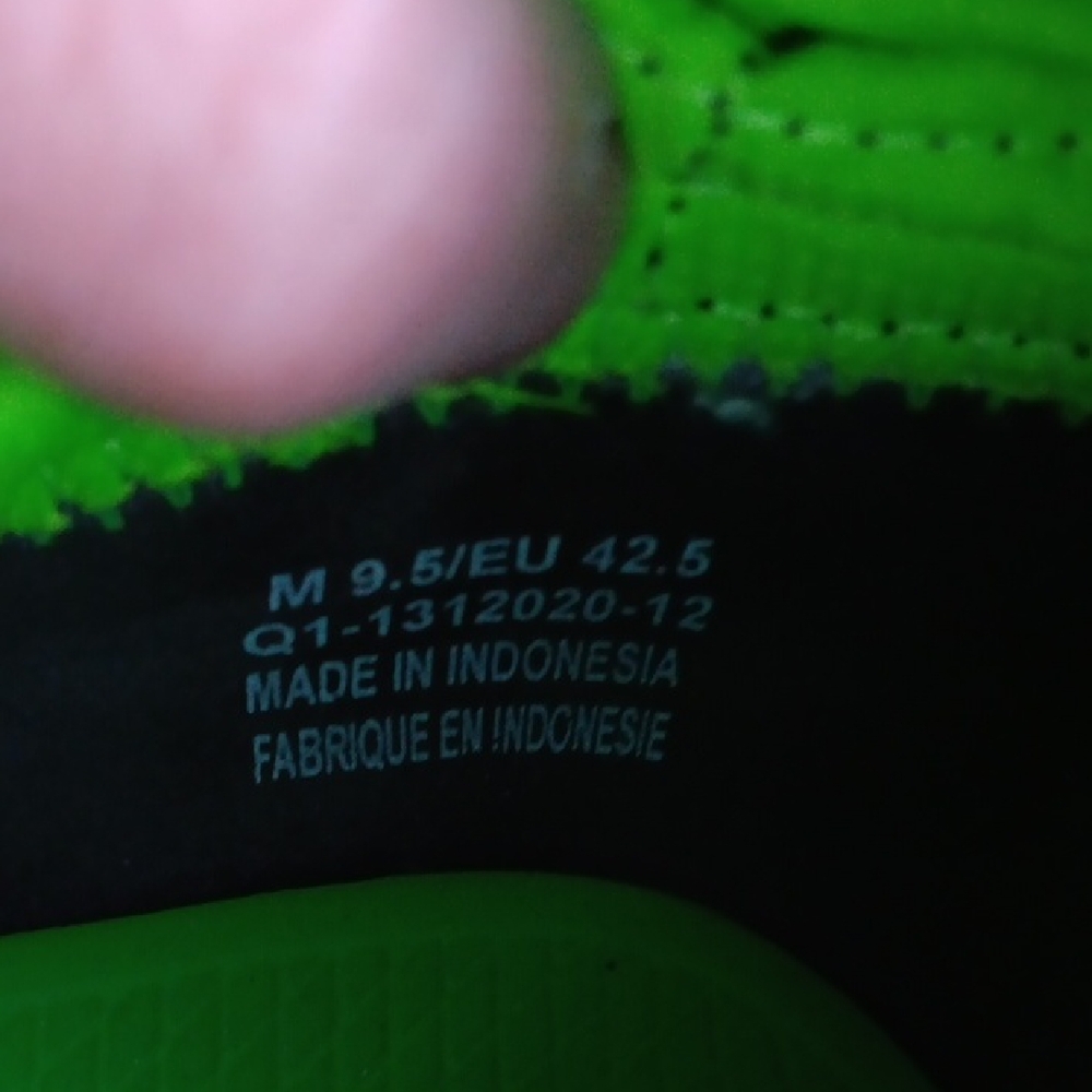 Oofos Oomg Bootie Black Recovery Comfort Ankle Boots - Picture 8 of 8